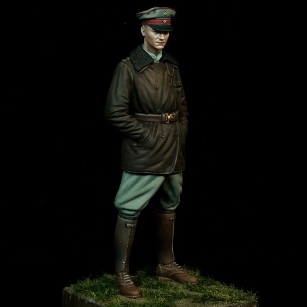 Resin Model figure, 1/24,  off - огляд і ціна Winter Under Clothing